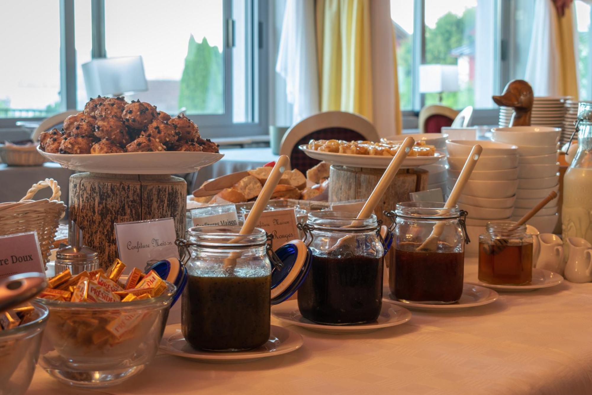 Hotel De La Poste Malbuisson Zewnętrze zdjęcie