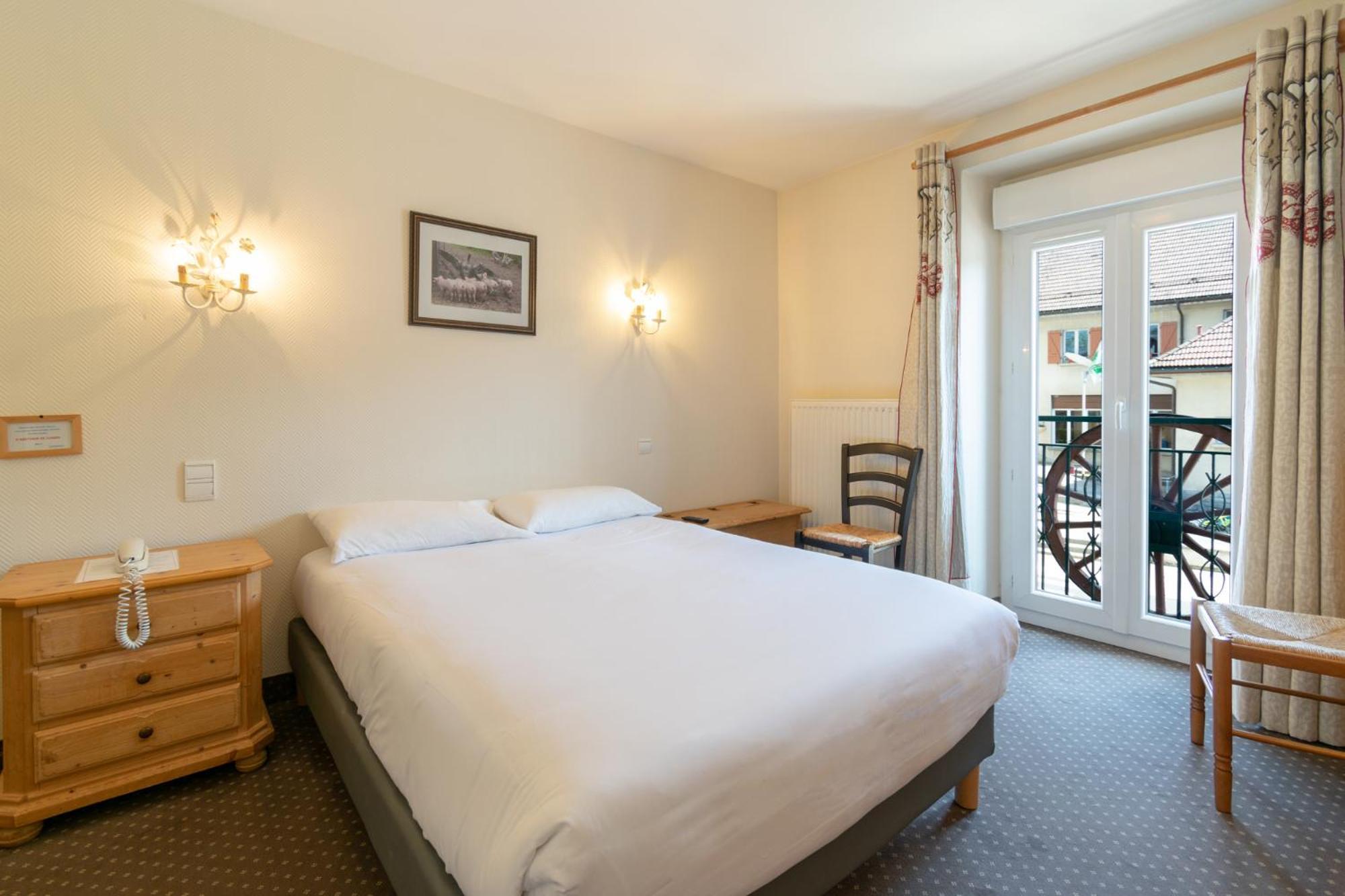 Hotel De La Poste Malbuisson Zewnętrze zdjęcie