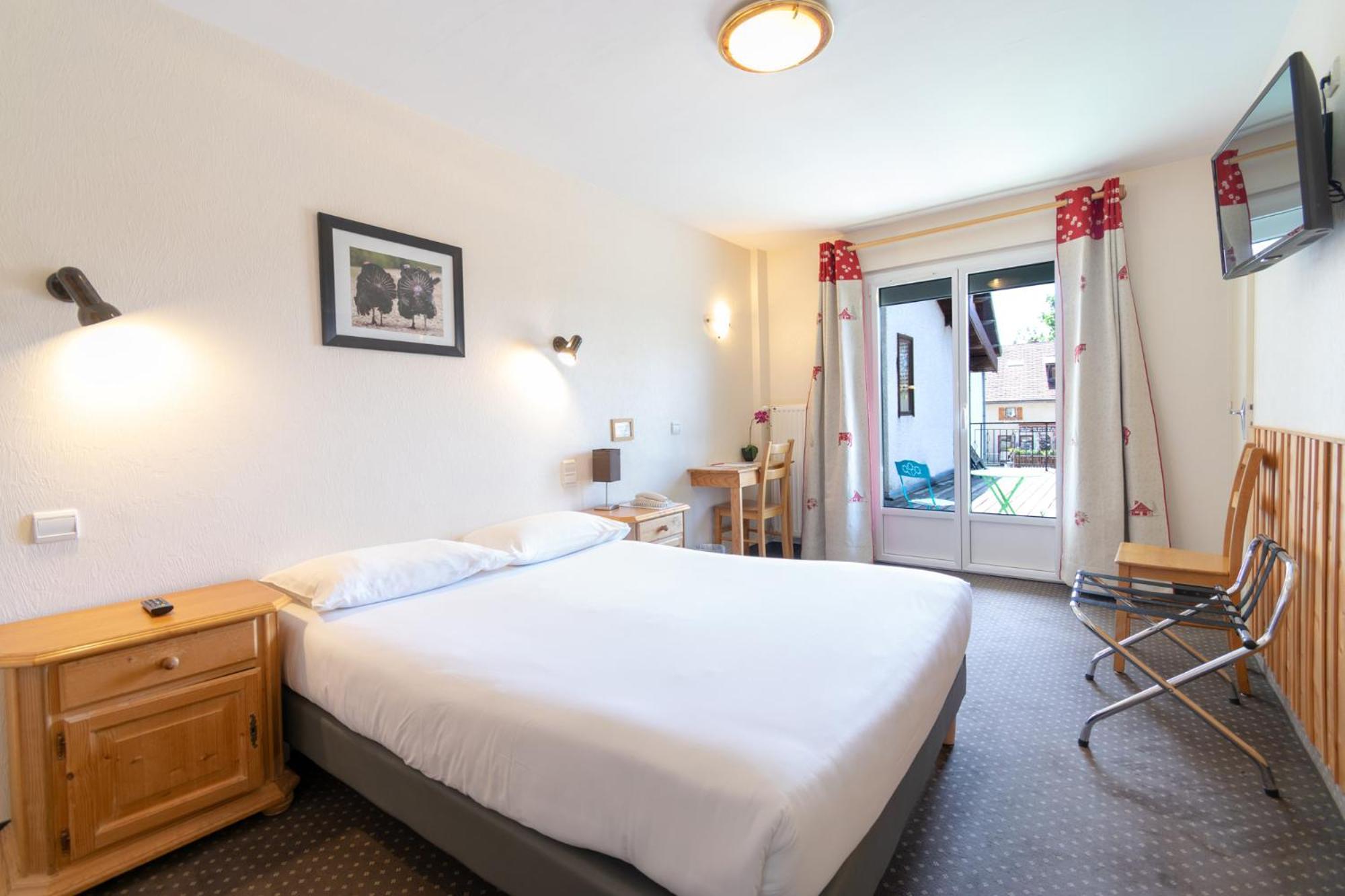 Hotel De La Poste Malbuisson Zewnętrze zdjęcie